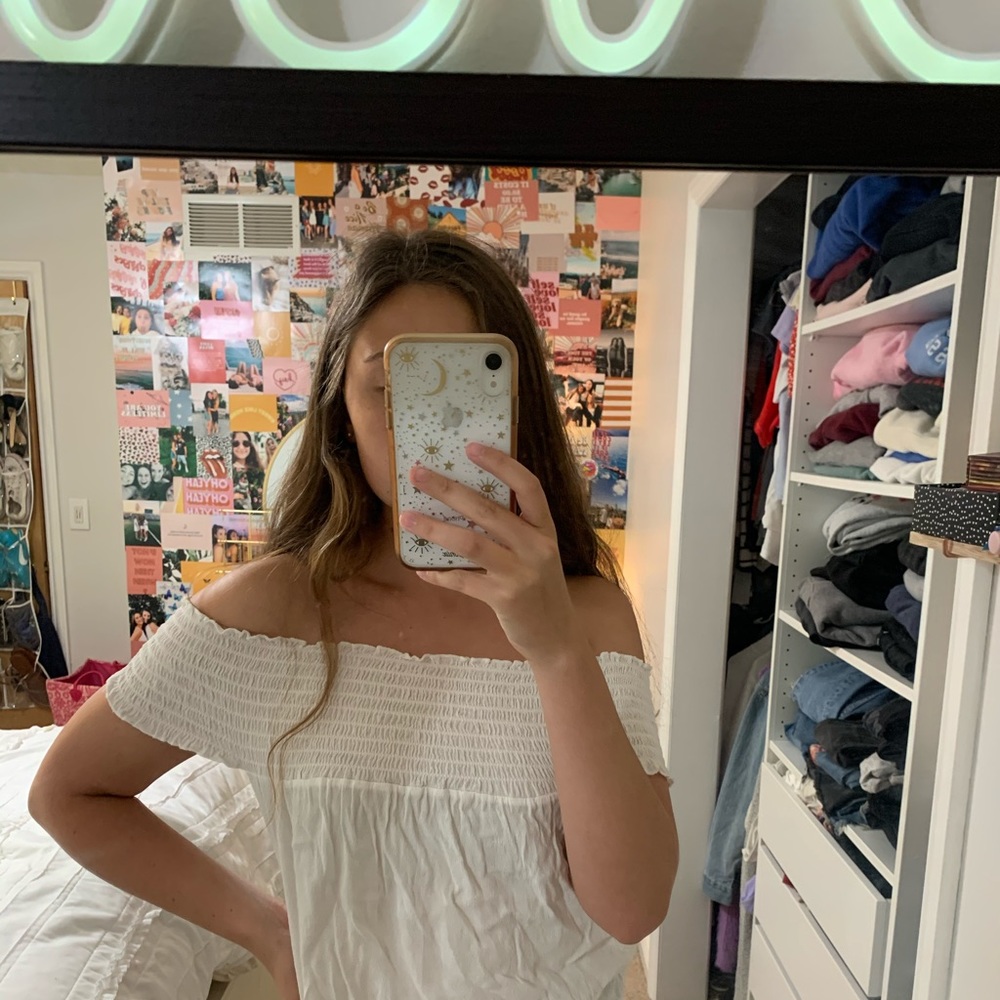 White brandy melville seymour top